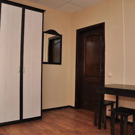 Hostel Ua *